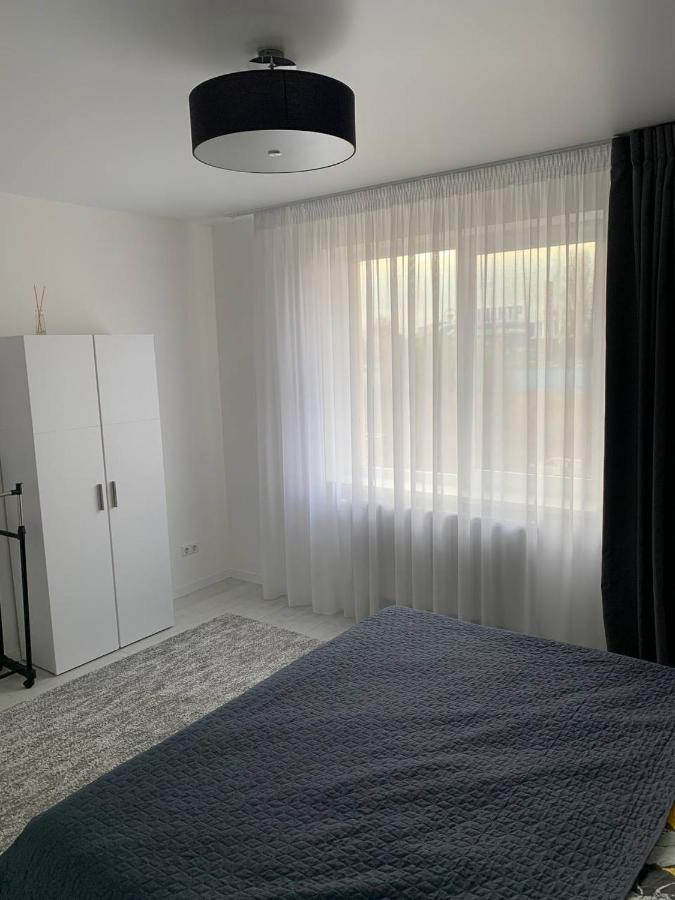 New Modern Apartment Uzhhorod Exterior foto